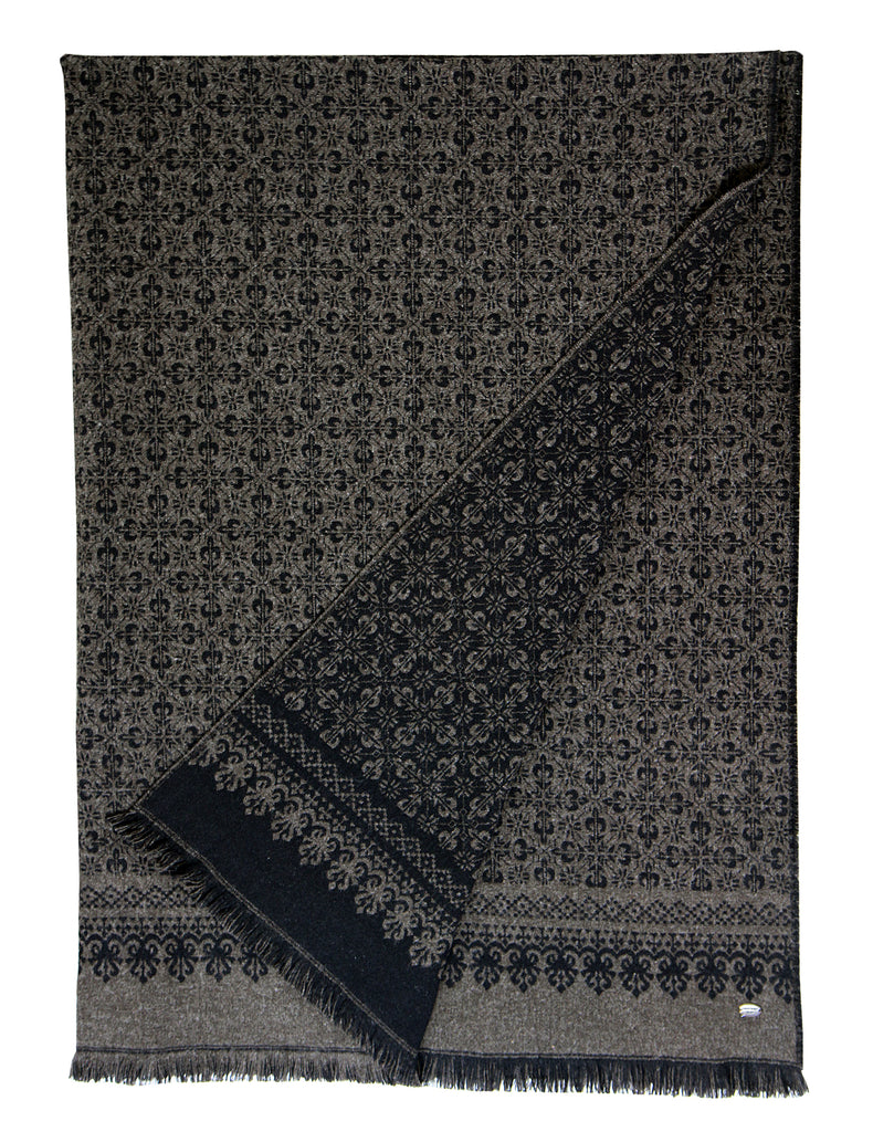 Ból ullarteppi, brúnt / svart